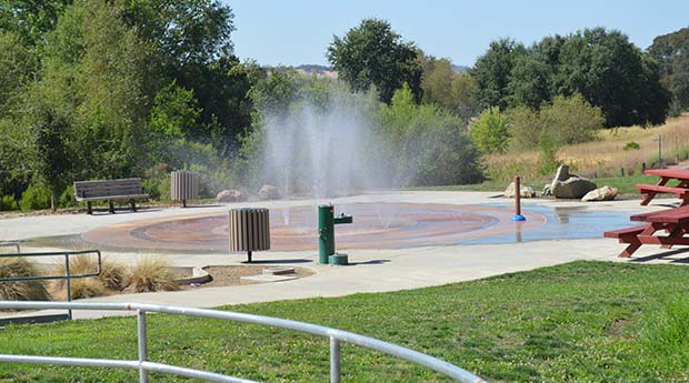 Spray Play Water Feature