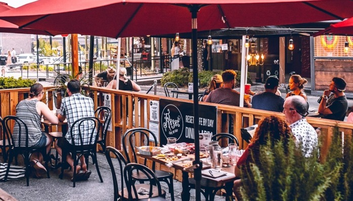 Outdoor Dining in Folsom